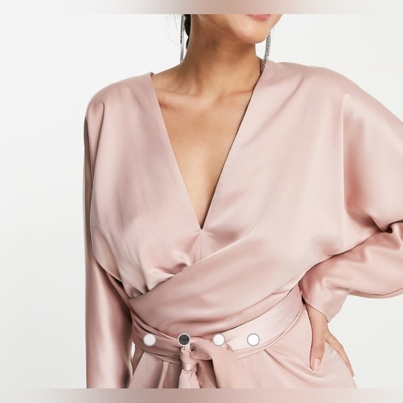 ASOS DESIGN midi dress with batwing sleeve and wrap waist in tan satin sz 4 - Picture 9 of 10